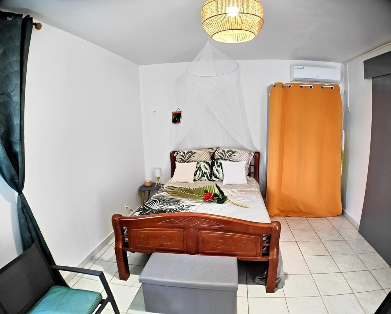 Couleurs Caraibes - Plage Et Tranquillite Apartment Sainte-Anne  Ngoại thất bức ảnh